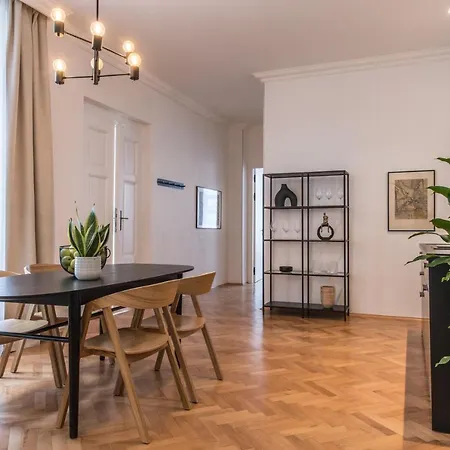 Apartman New Design - Location Wenceslas Square *